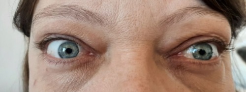 Изображение на обложке